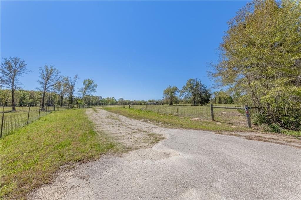 49.67 acres in Robertson County - photo 42