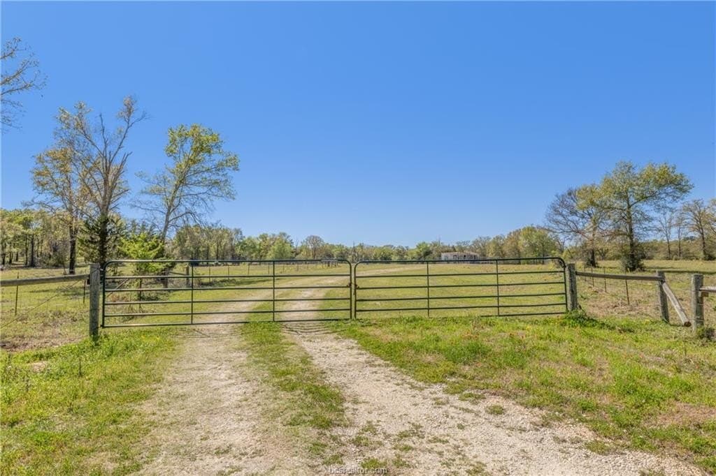 49.67 acres in Robertson County - photo 41