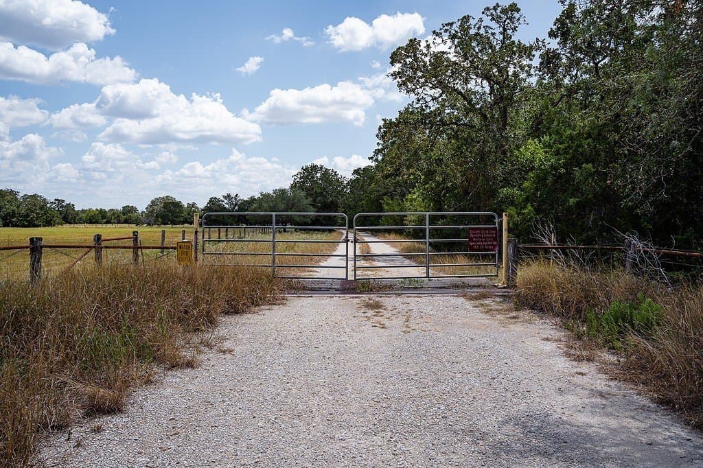 56.22 acres in Fayette County - photo 9