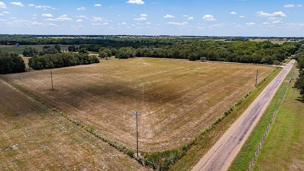 56.22 acres in Fayette County - photo 4