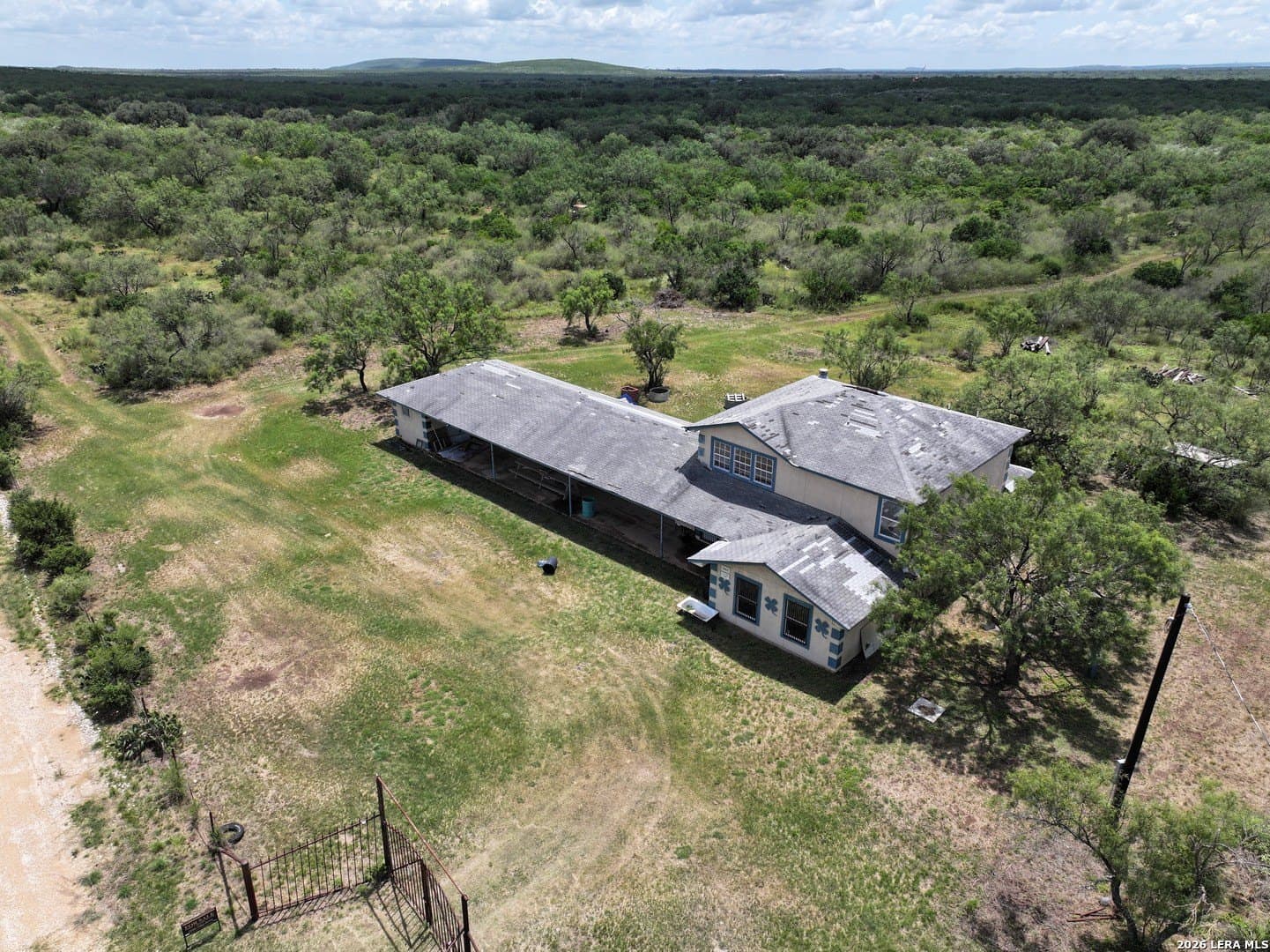 117.91 acres in Uvalde County - photo 39