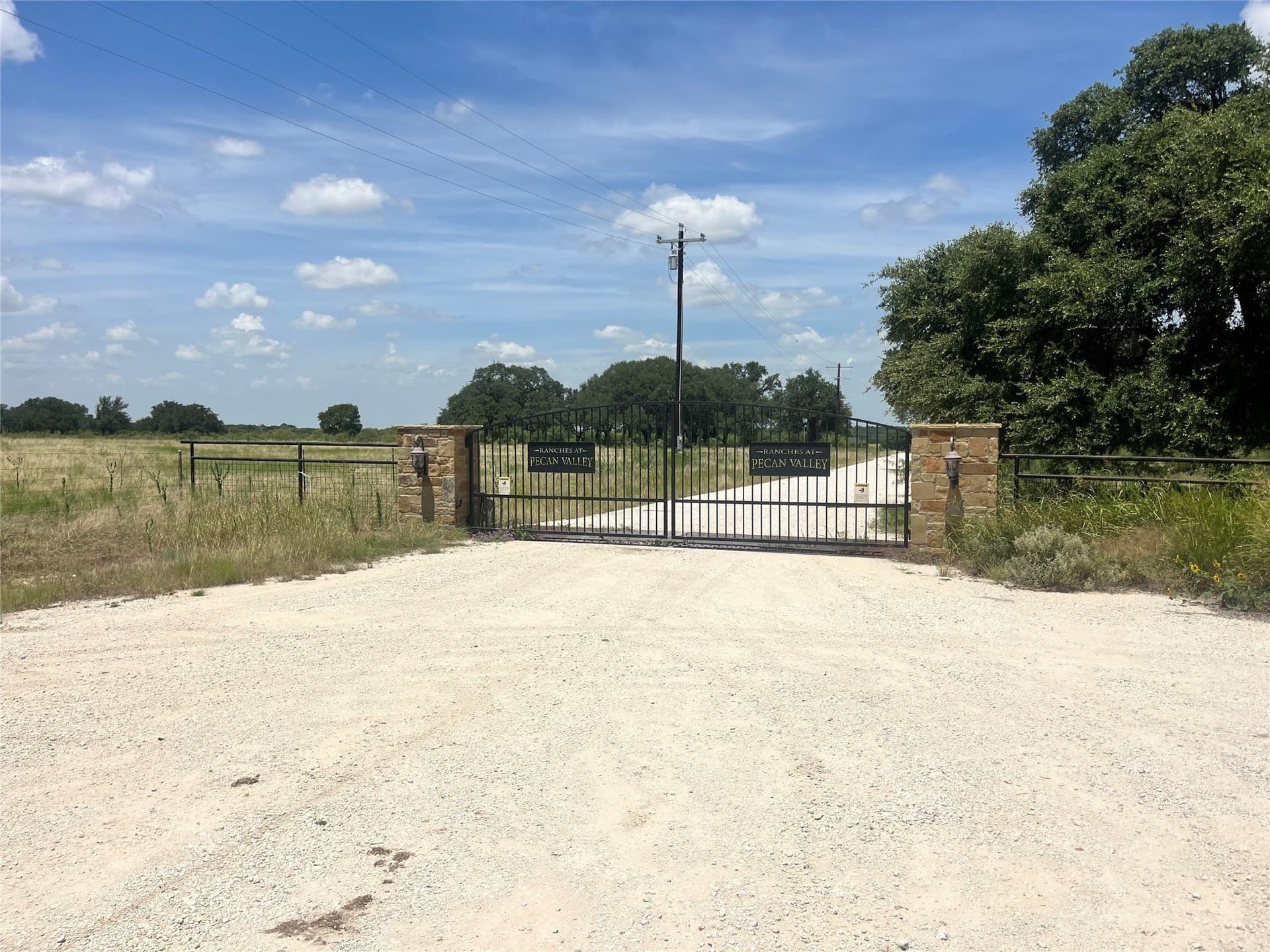 10.01 acres in Comanche County gallery image 2