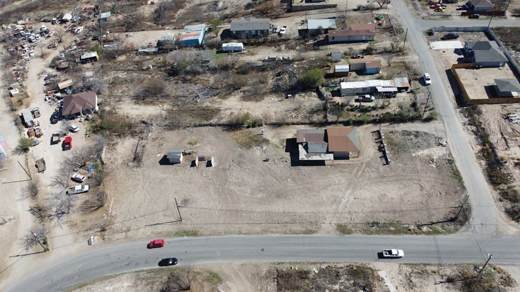 0.53 acres in Maverick County - photo 4