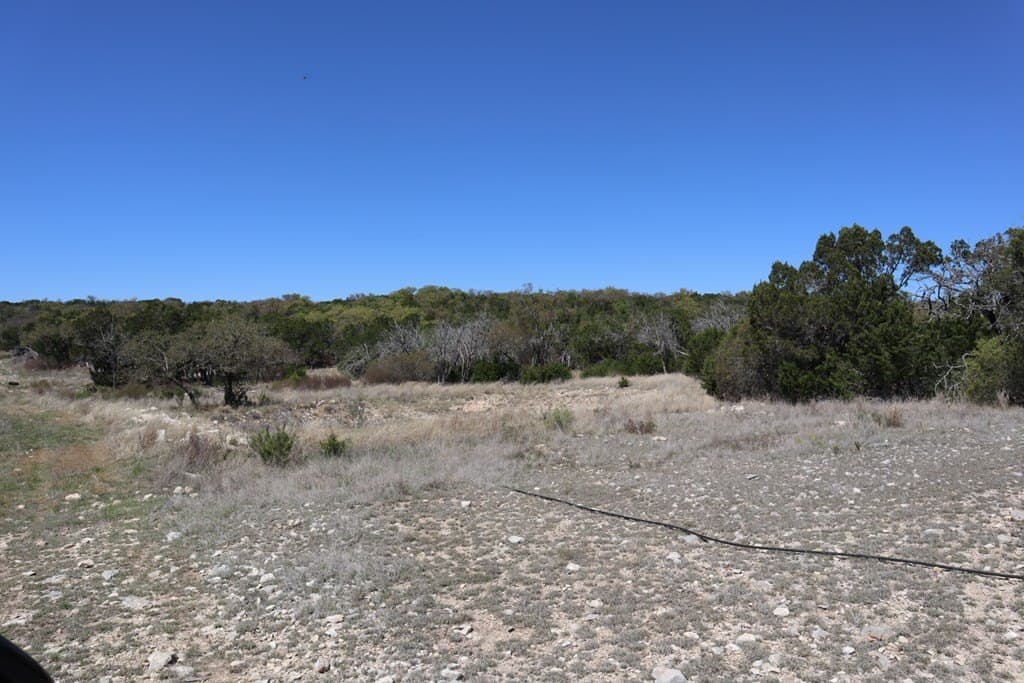20.33 acres in Real County - photo 6