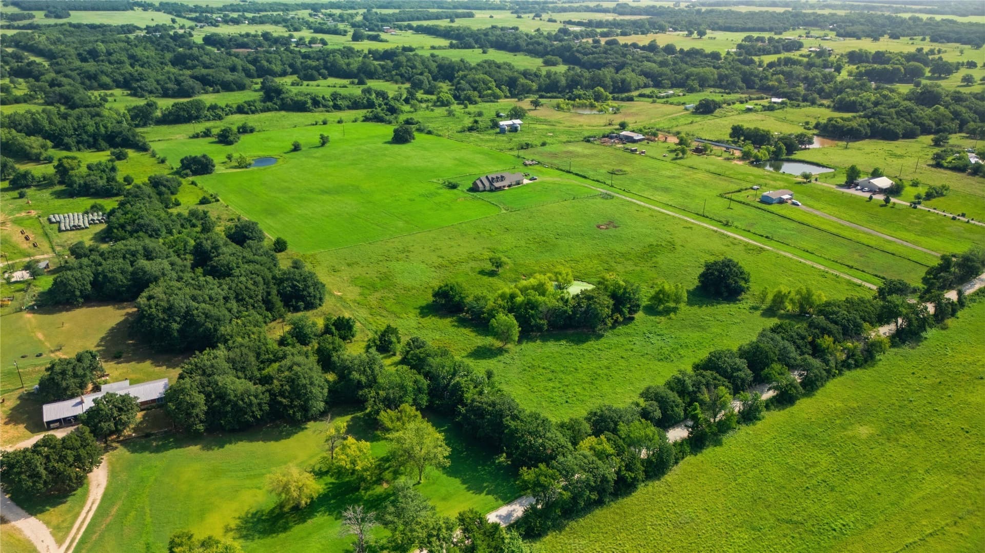 20 acres in Cooke County - photo 24