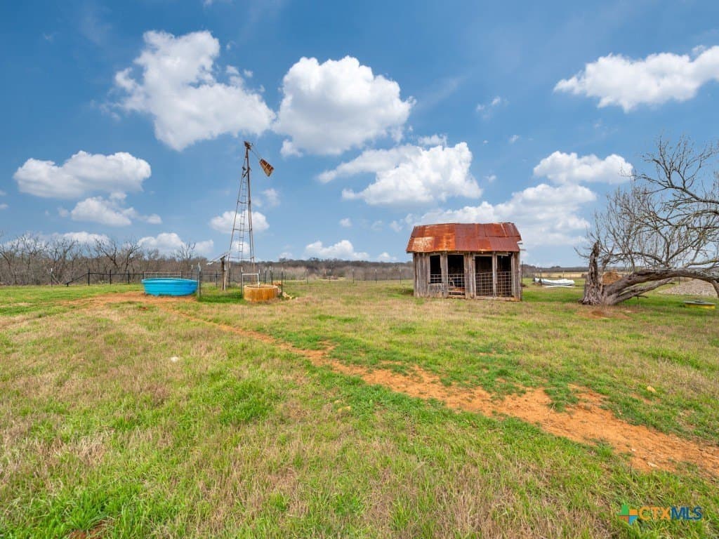 109.16 acres in Guadalupe County gallery image 3