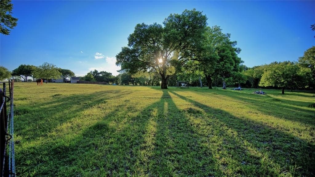 1.52 acres in Montague County