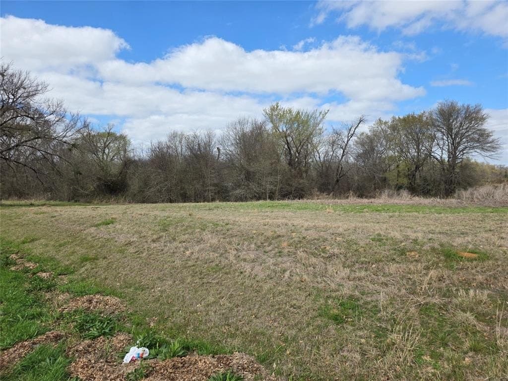 2.02 acres in Kaufman County gallery image 2