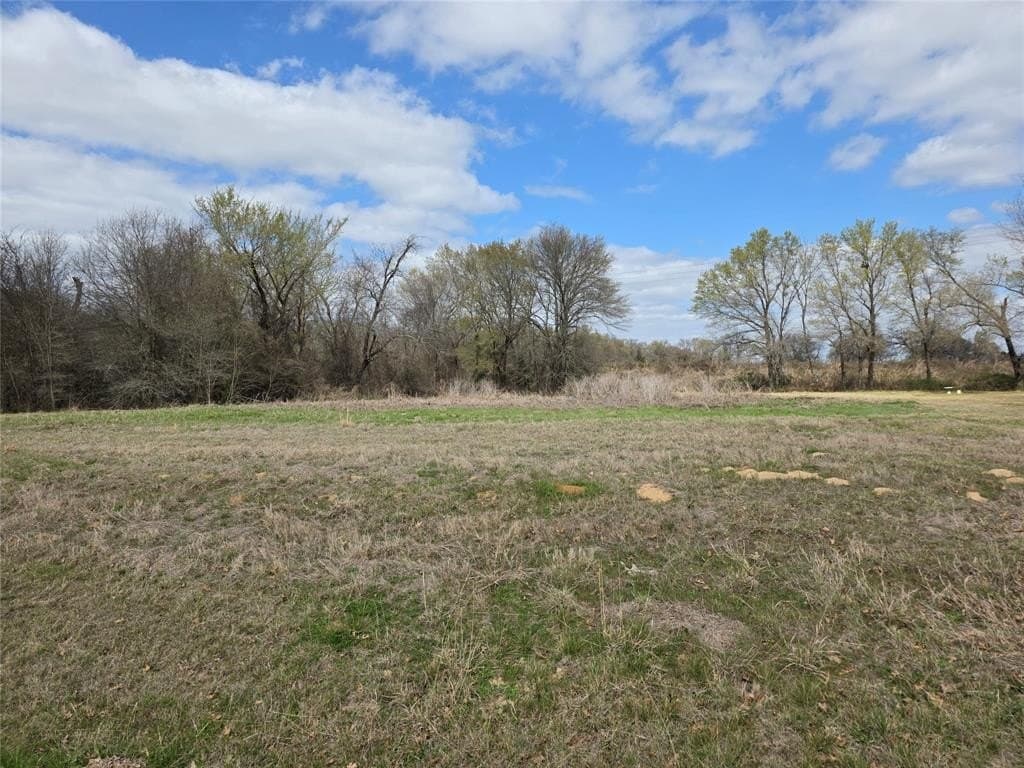 2.02 acres in Kaufman County