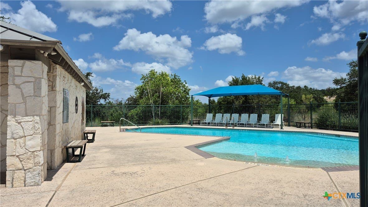 1 acres in Comal County - photo 13
