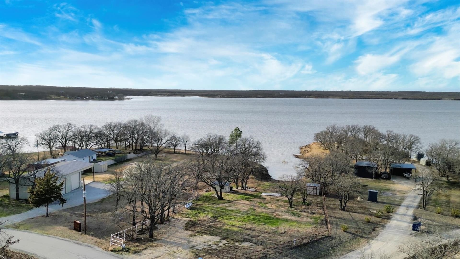 0.84 acres in Montague County - photo 9