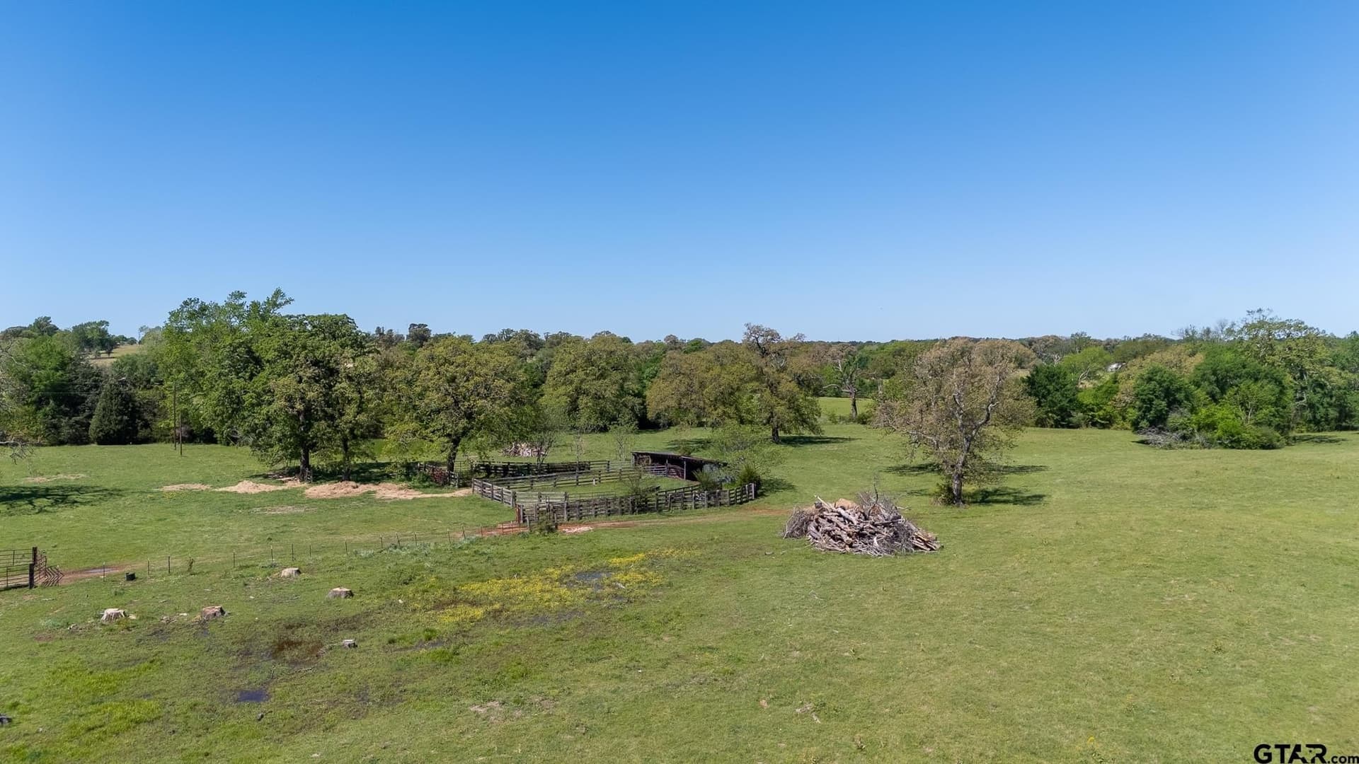 31.74 acres in Smith County - photo 12