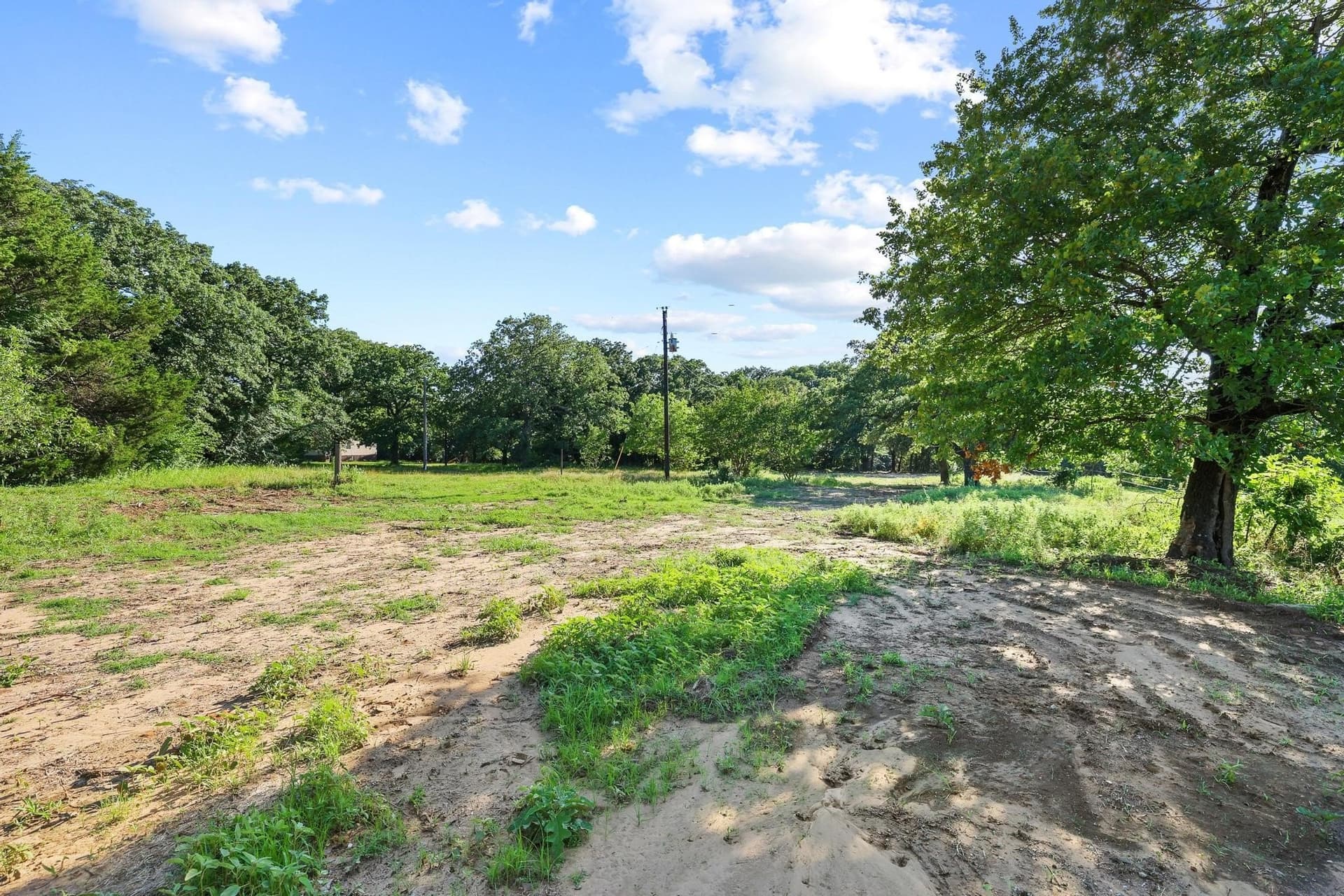15.46 acres in Cooke County - photo 4