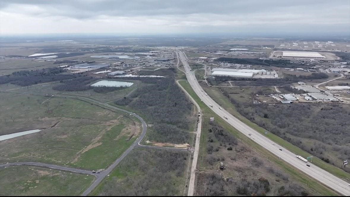1.29 acres in Navarro County - photo 5