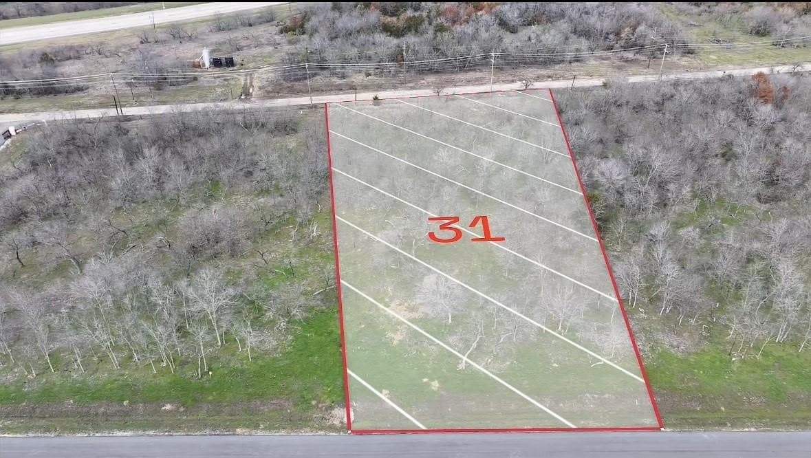 1.29 acres in Navarro County - photo 7