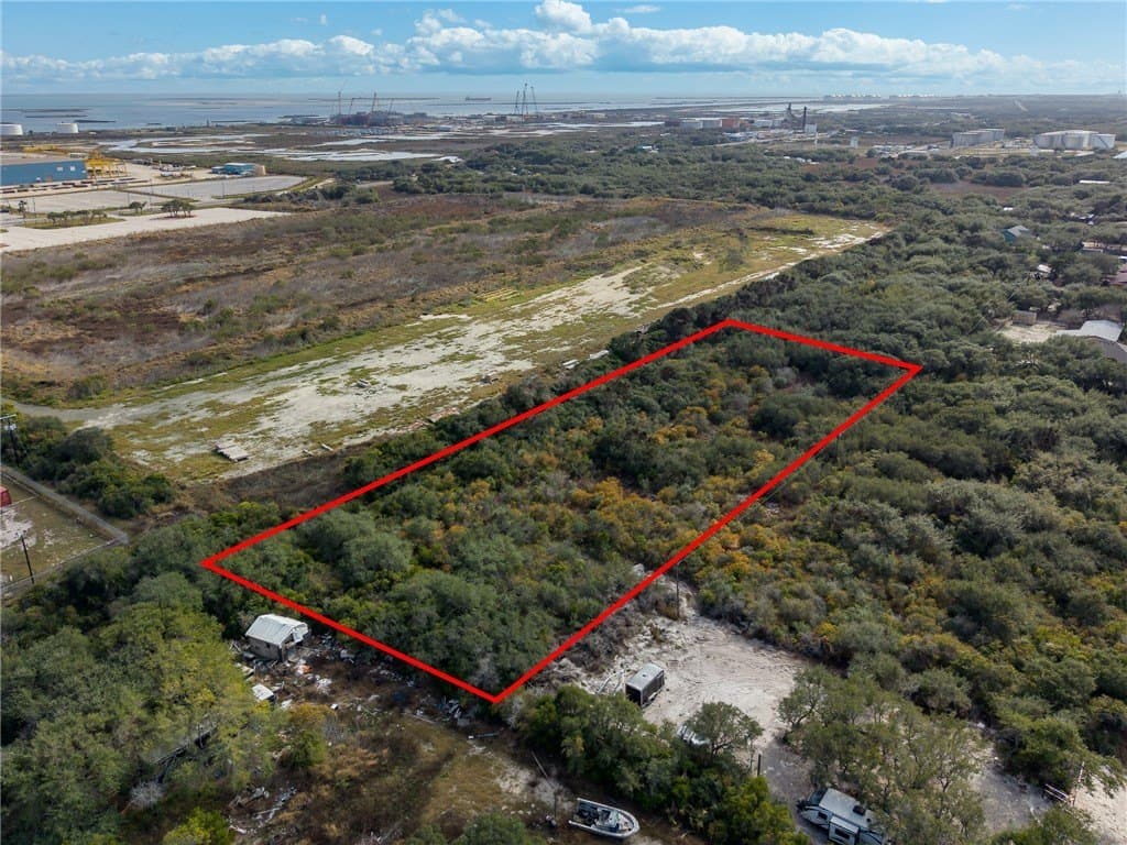 1.62 acres in San Patricio County - photo 8