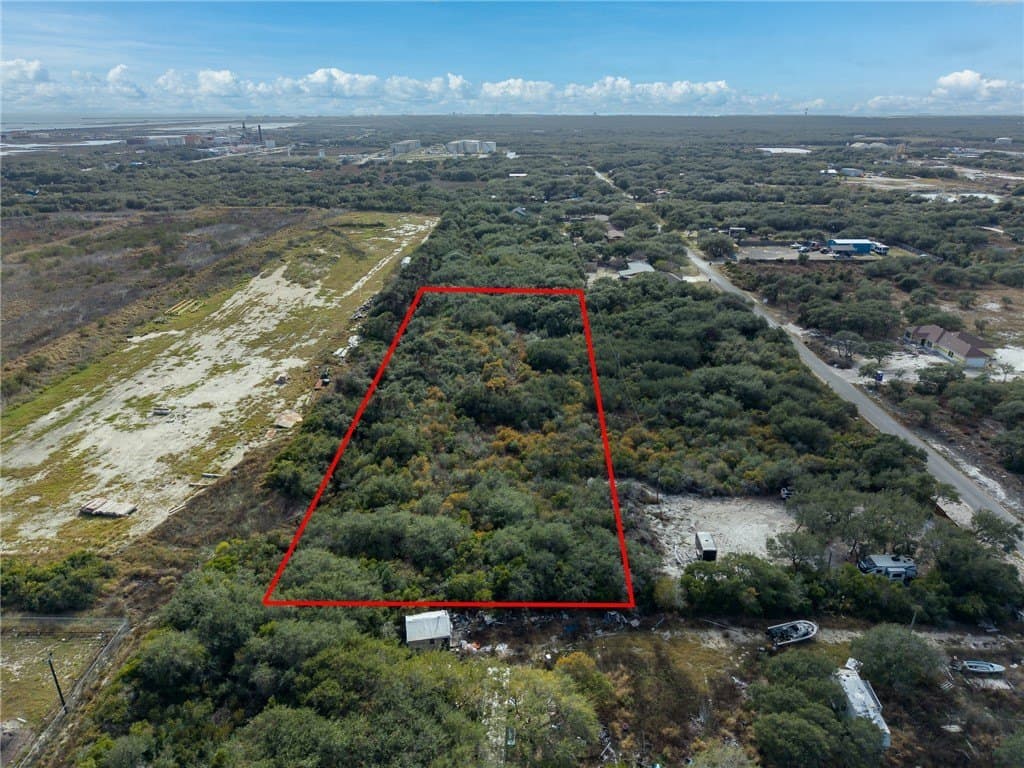 1.62 acres in San Patricio County - photo 3
