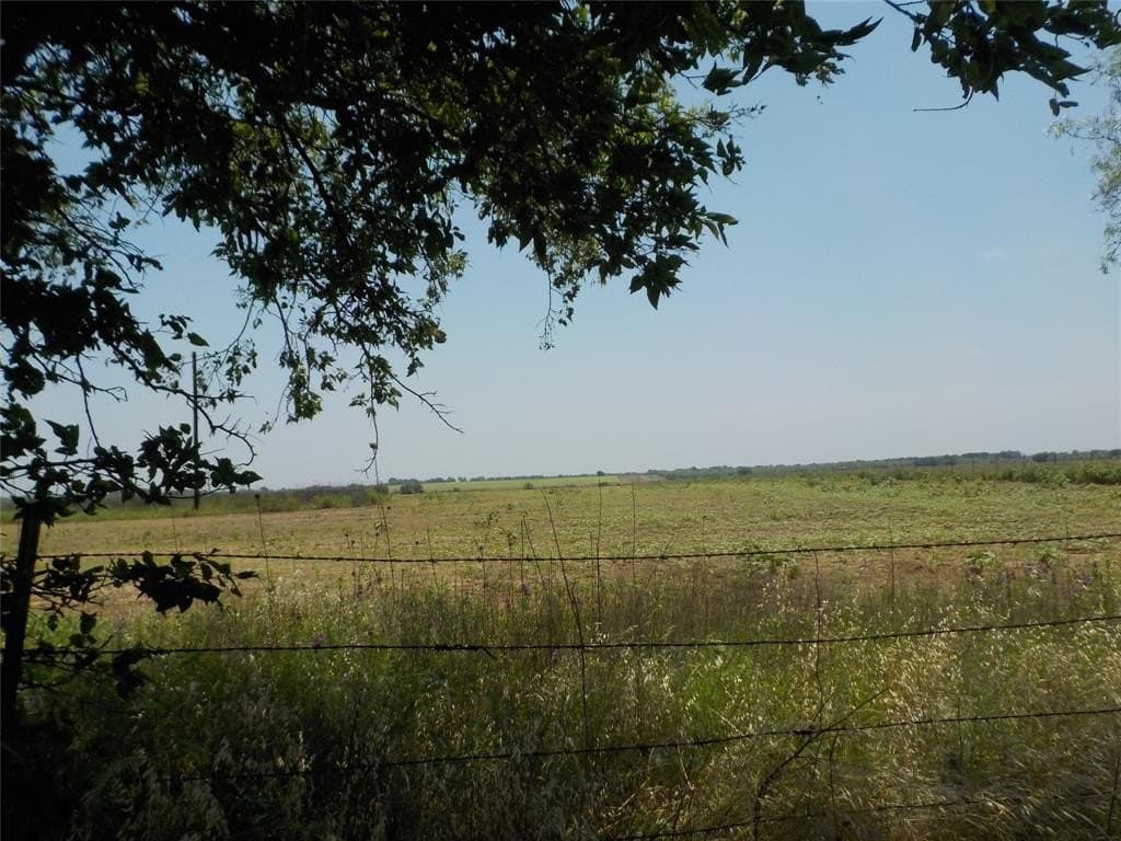 10 acres in Brown County