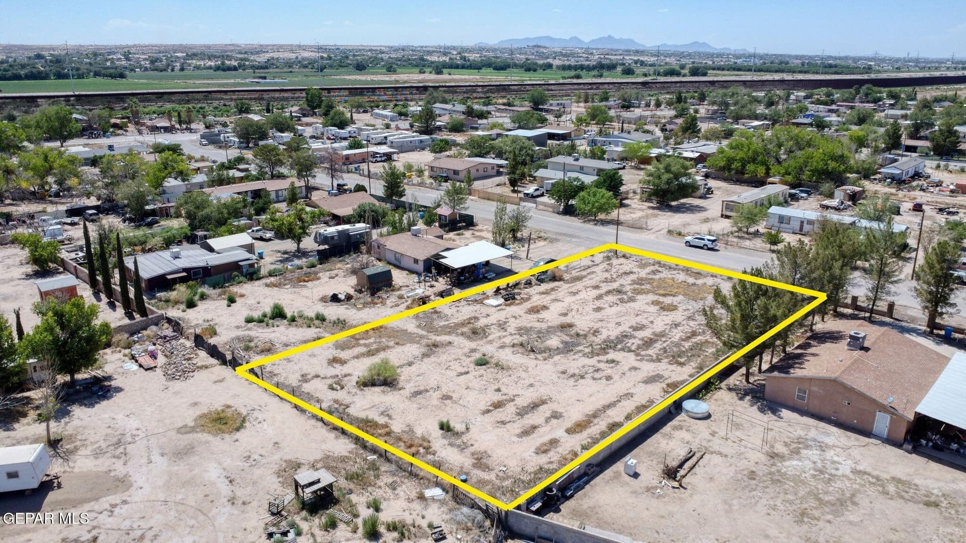 0.46 acres in El Paso County - photo 10