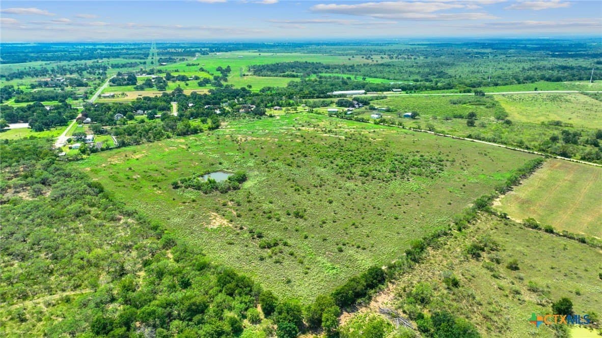 2.25 acres in Gonzales County - photo 6