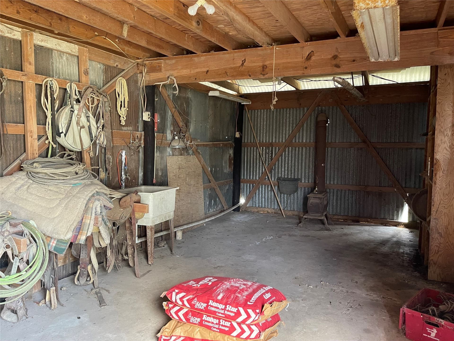 43.03 acres in Freestone County - photo 39