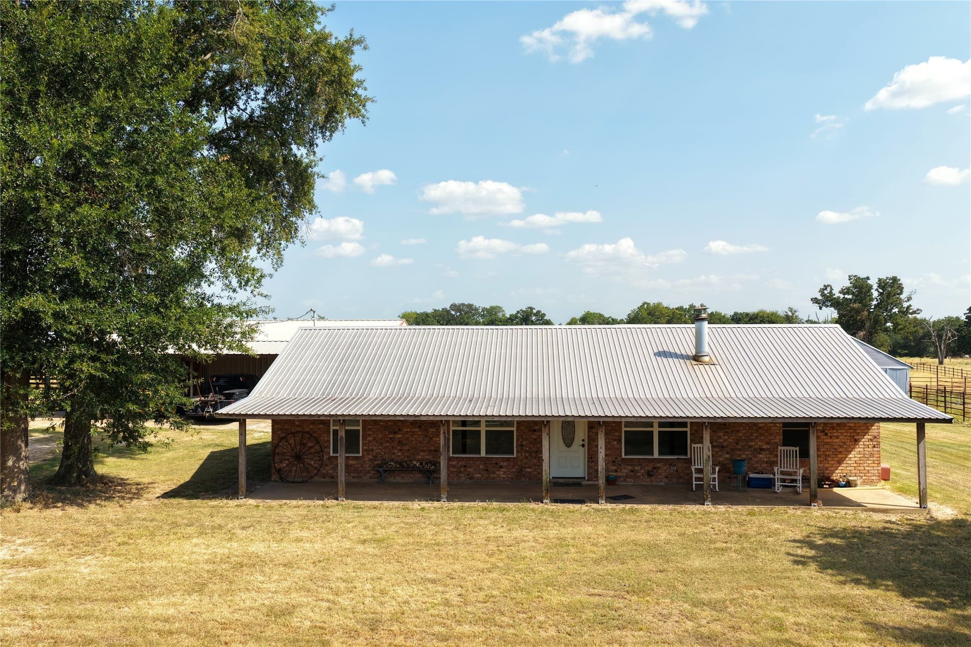 43.03 acres in Freestone County
