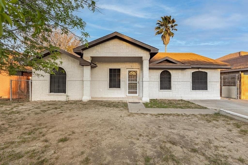 6,545 acres in Maverick County