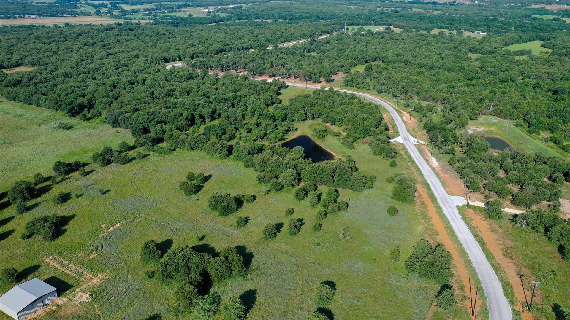 5 acres in Montague County - photo 2