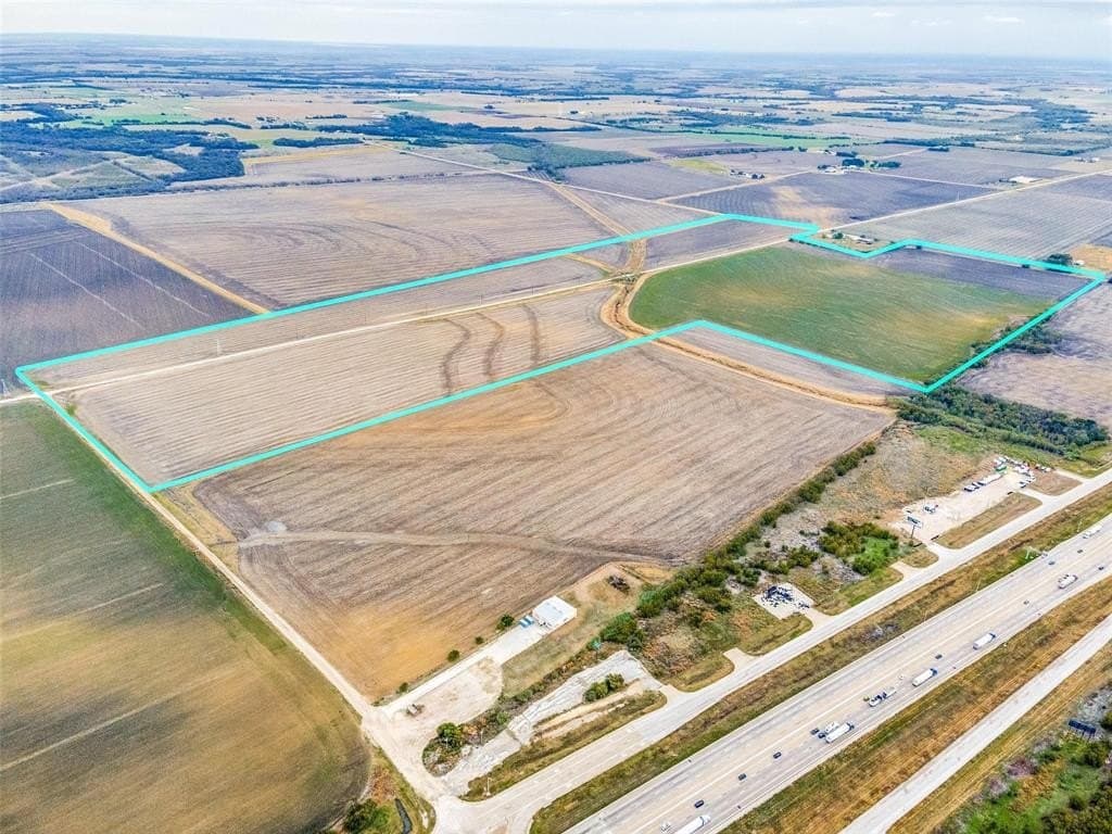 161.95 acres in Hill County gallery image 3