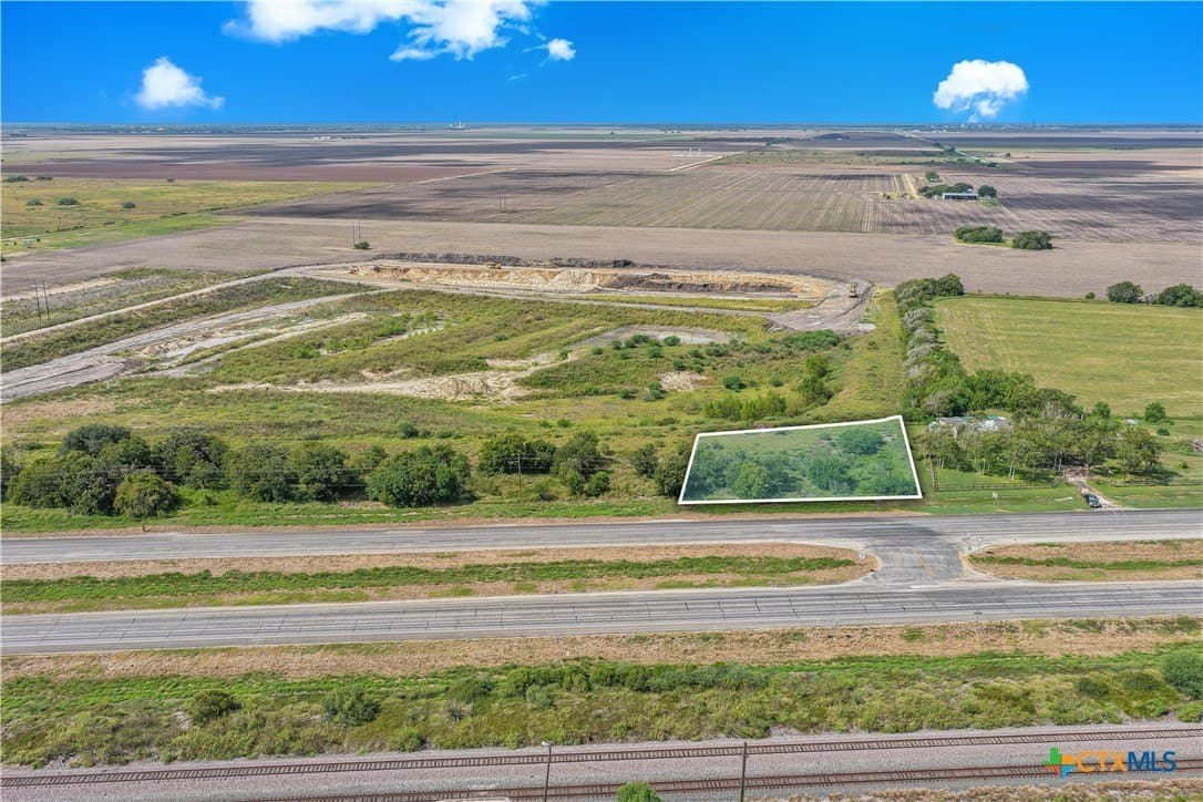 0.39 acres in Victoria County
