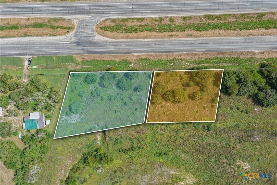 0.39 acres in Victoria County - photo 8