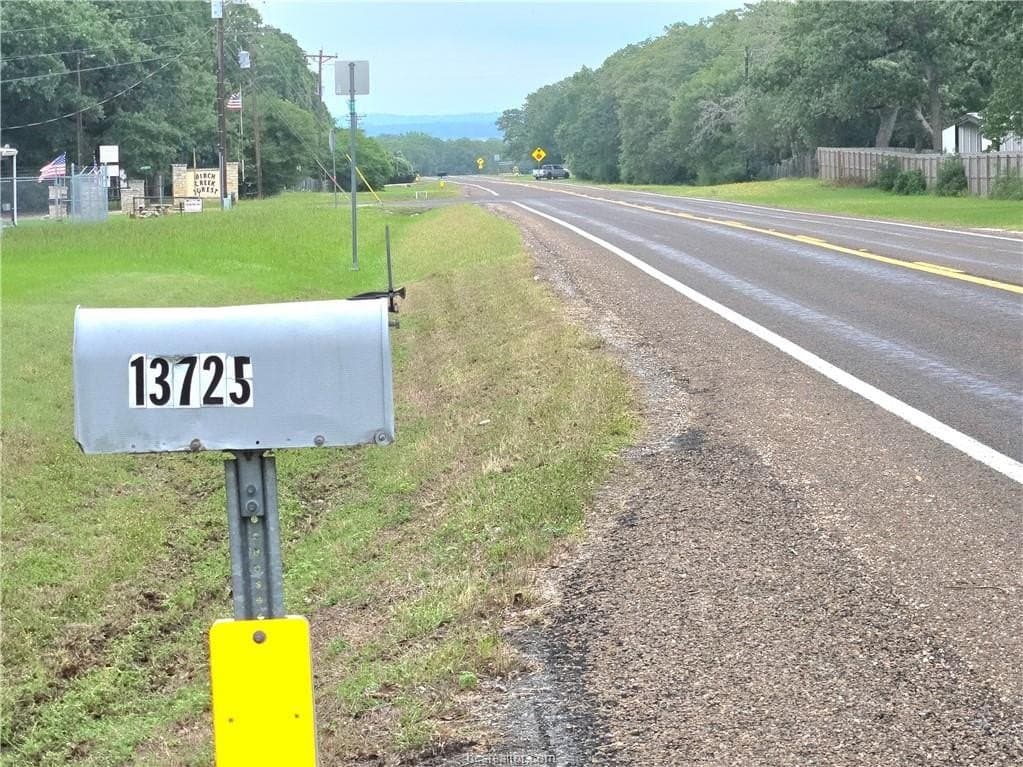 0.96 acres in Burleson County