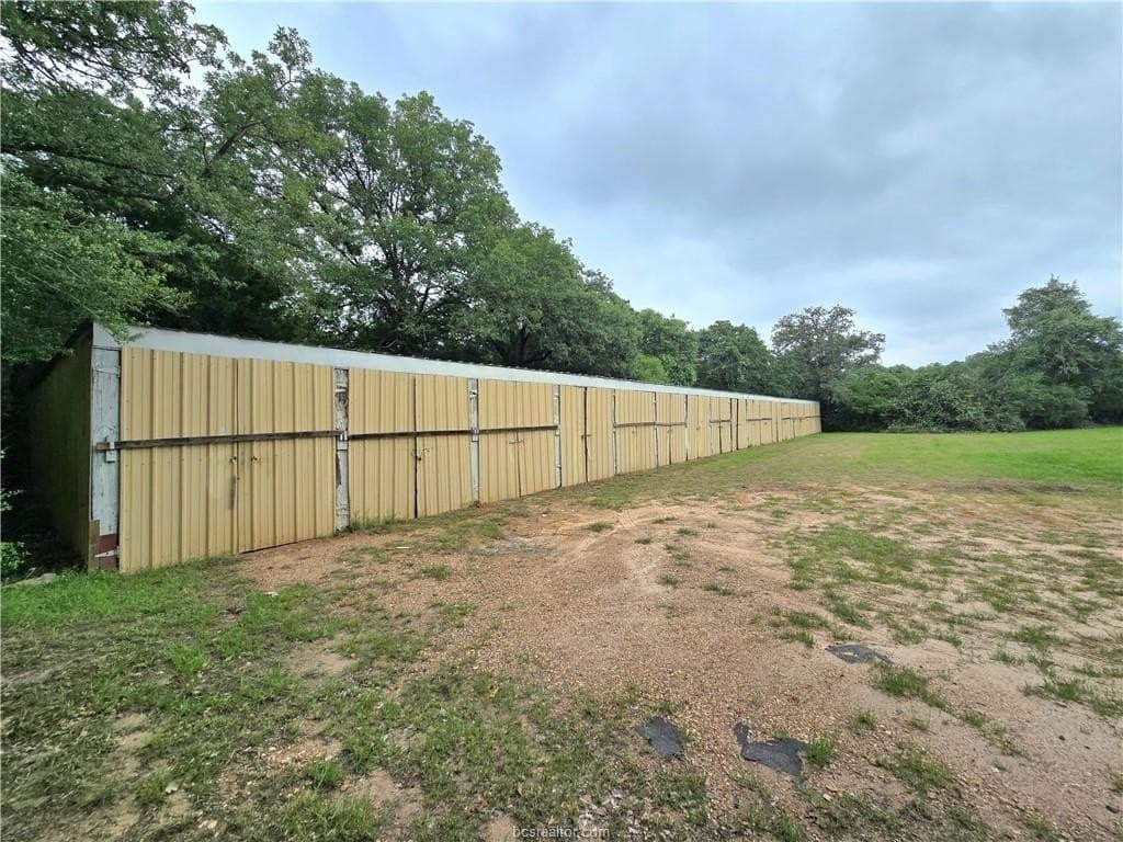 0.96 acres in Burleson County gallery image 4