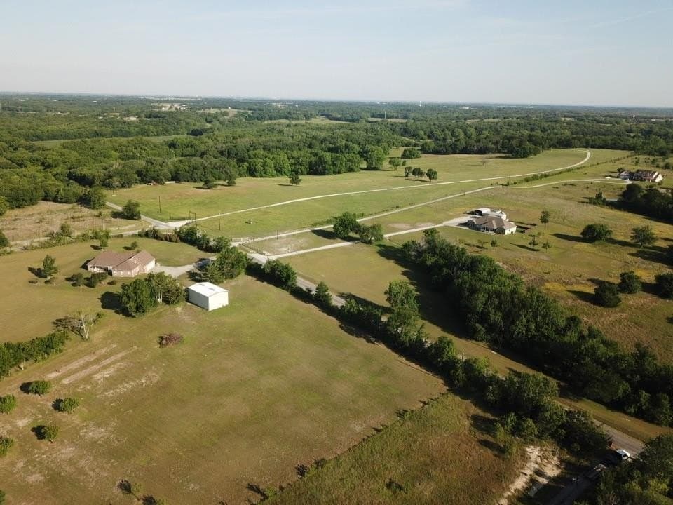 7.9 acres in Grayson County featured view