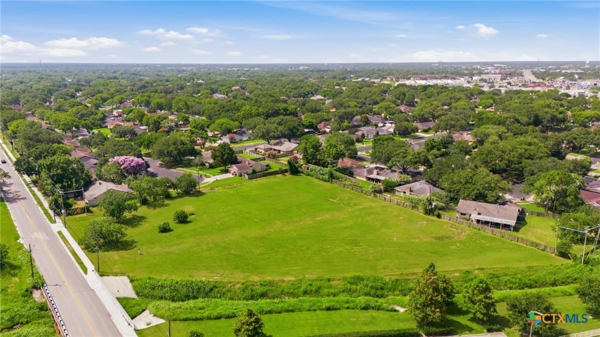 2.27 acres in Victoria County - photo 8