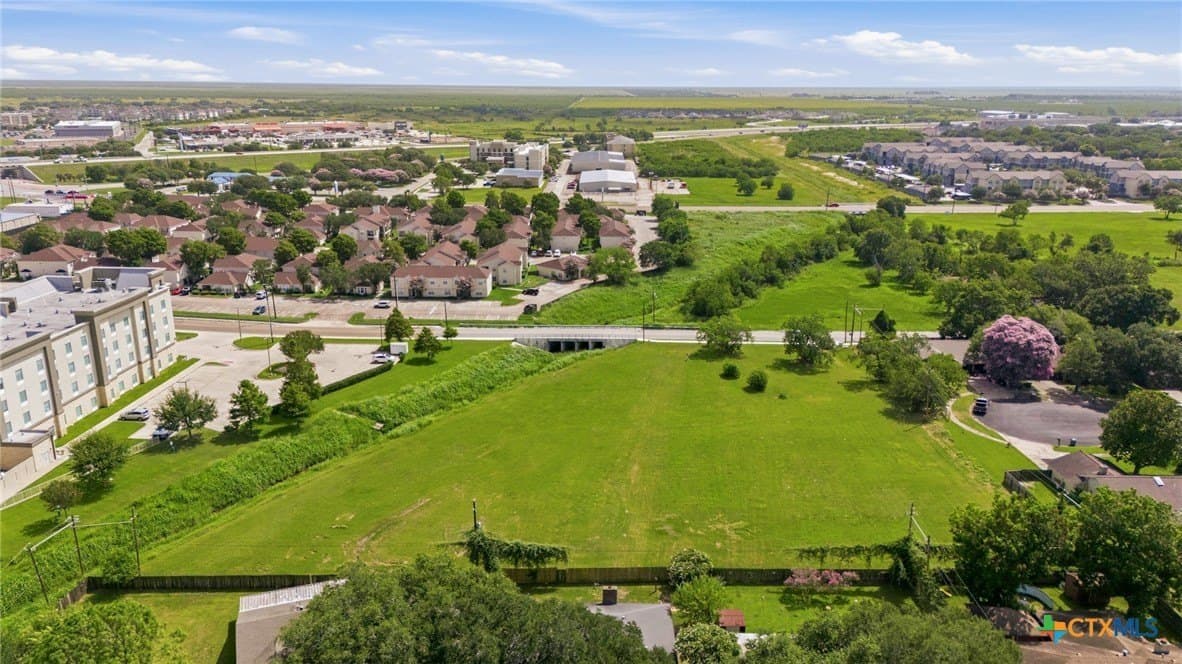 2.27 acres in Victoria County gallery image 2