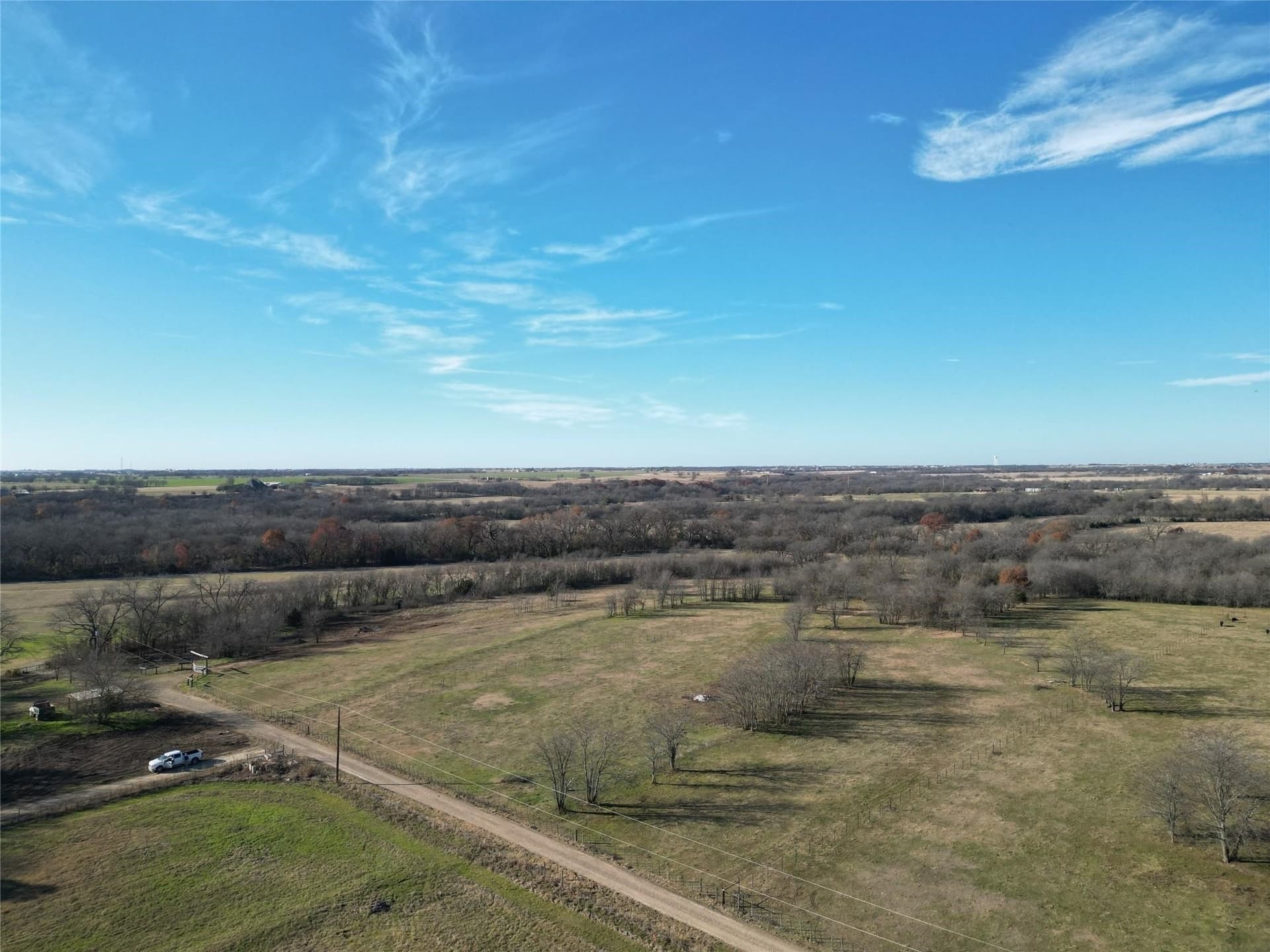 5 acres in Cooke County - photo 2