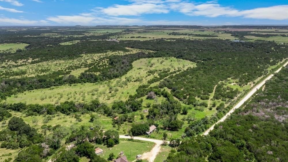 100 acres in Erath County