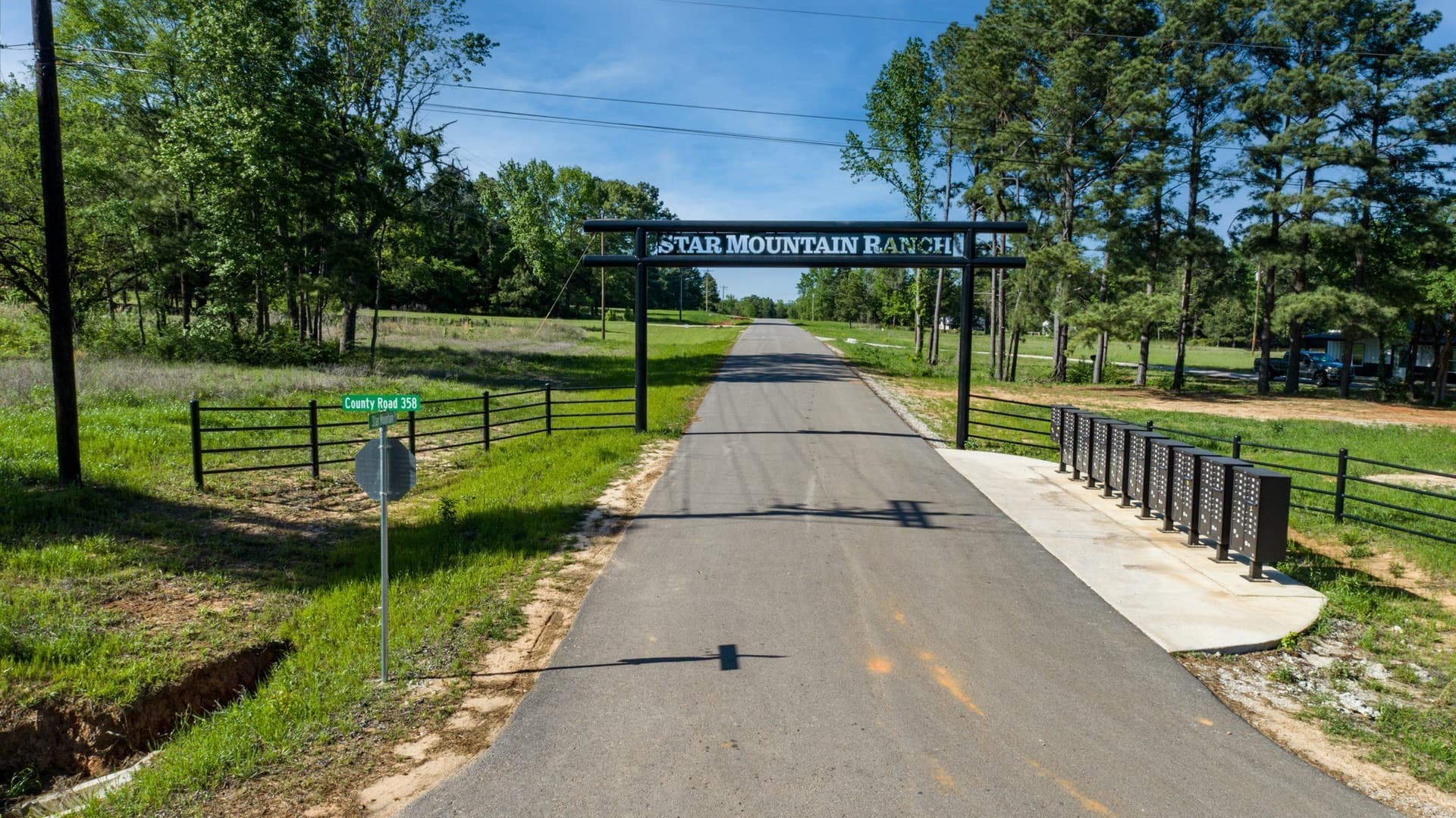 3.29 acres in Smith County