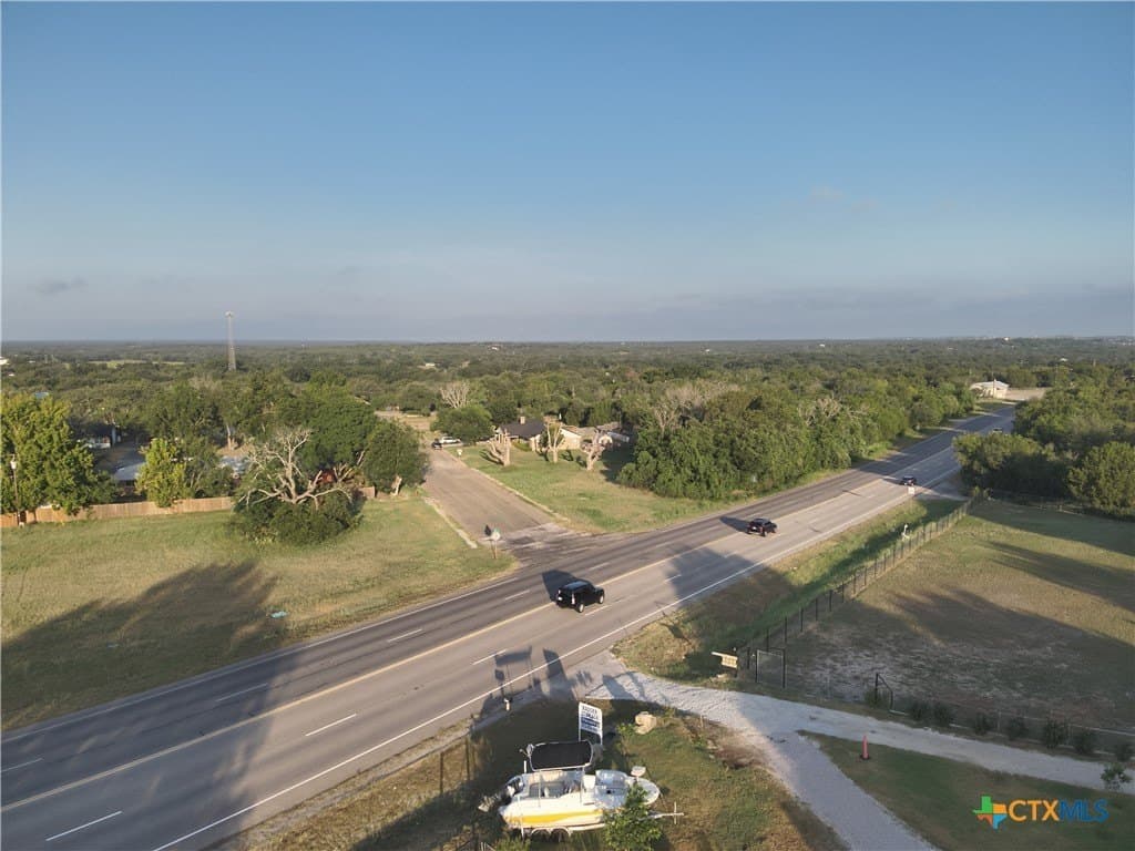 0.5 acres in Lampasas County gallery image 3