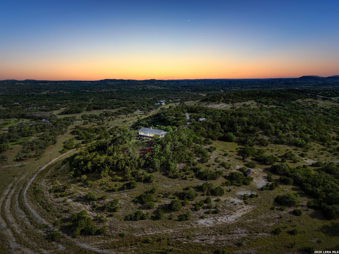 10 acres in Kendall County gallery image 3