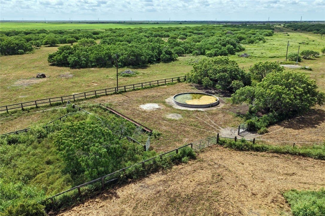 152.72 acres in Jim Wells County - photo 16