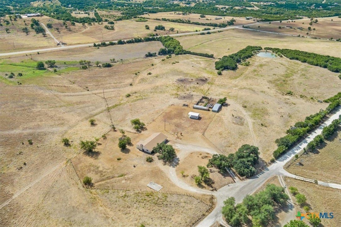 107.73 acres in Coryell County - photo 2