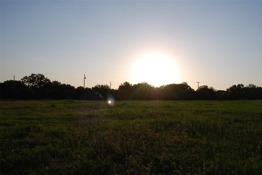 1.59 acres in Rockwall County gallery image 3