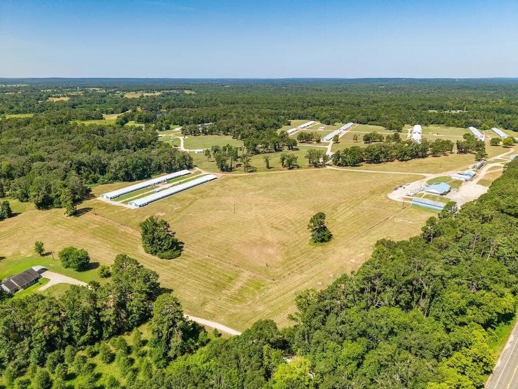 268.36 acres in Texas County - photo 3