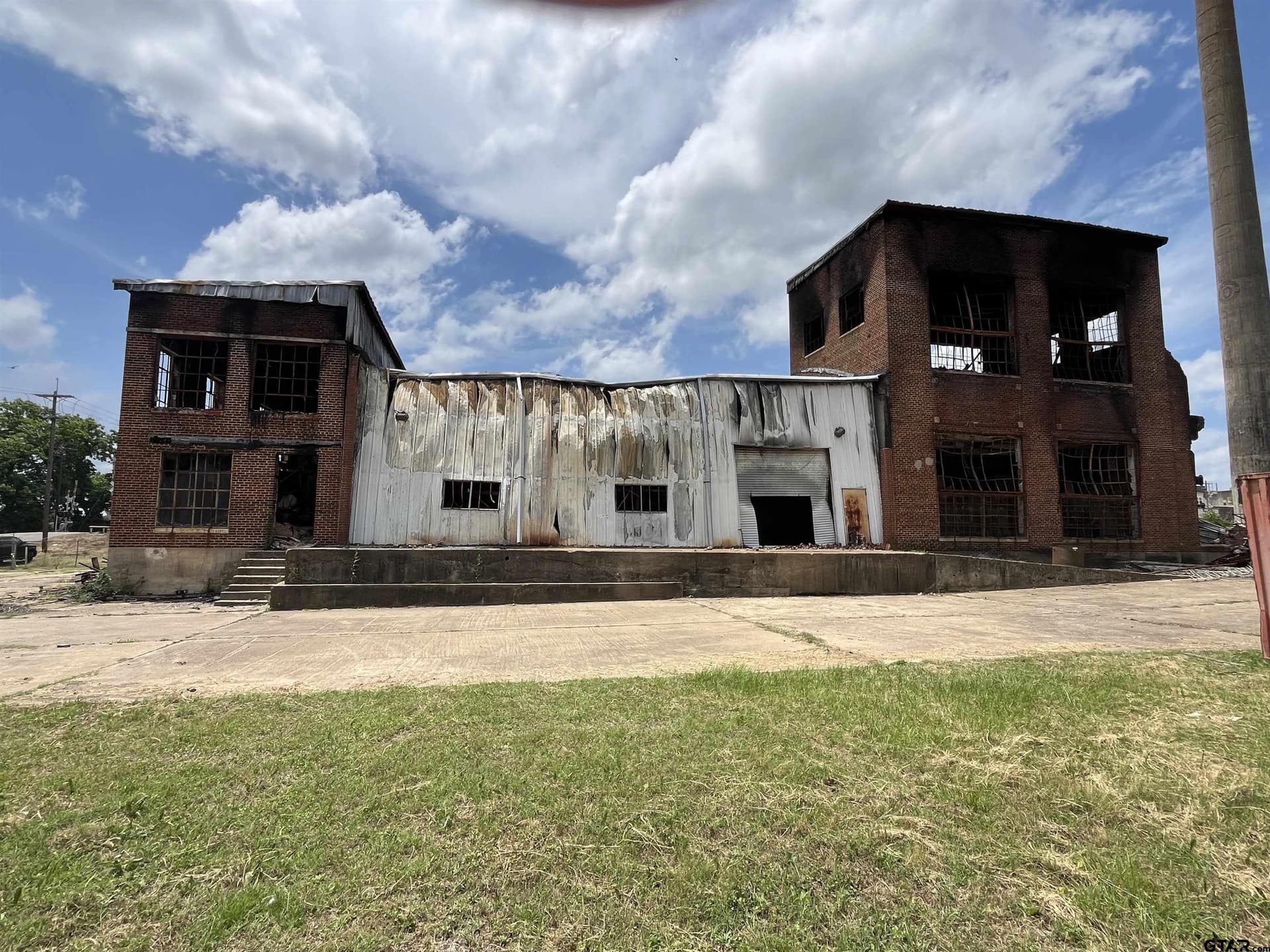 1.29 acres in Titus County gallery image 2