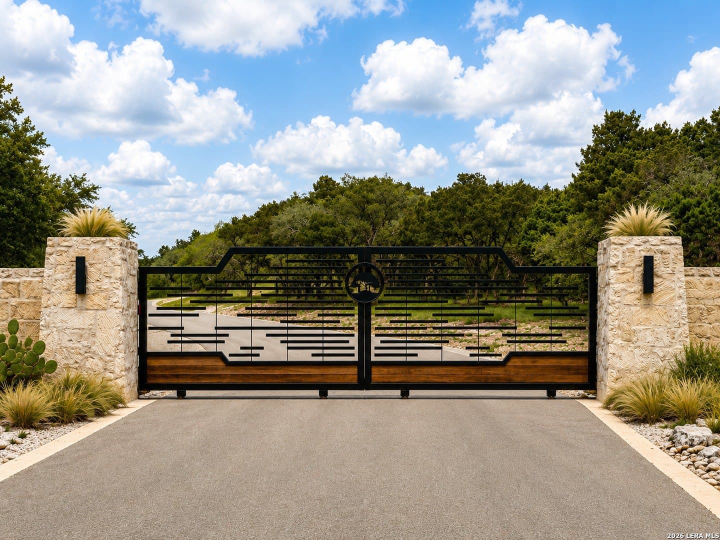 13.85 acres in Comal County gallery image 3