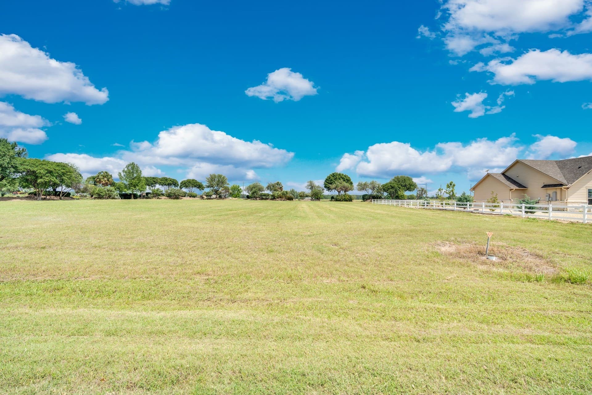 1.02 acres in Navarro County - photo 6