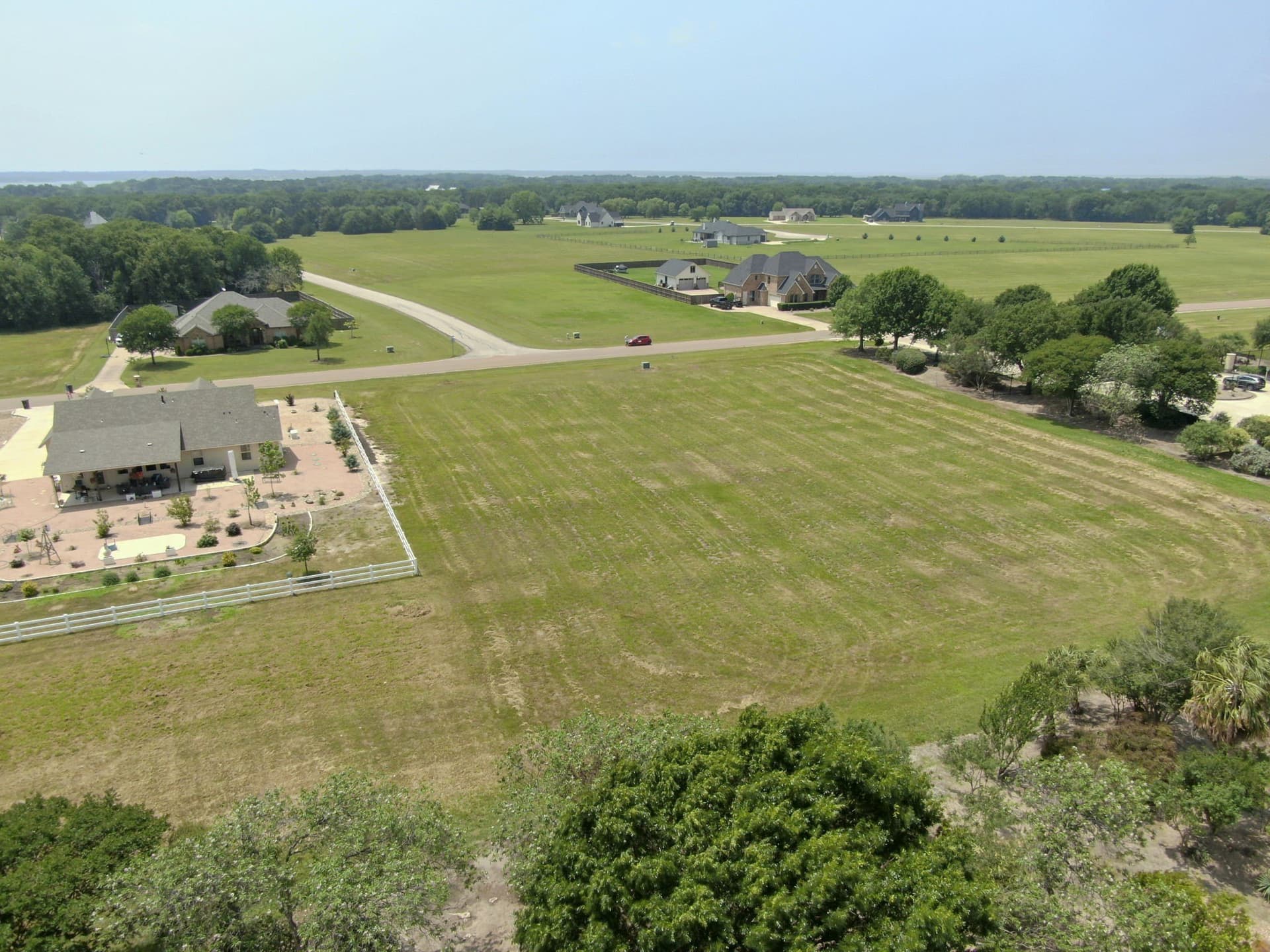 1.02 acres in Navarro County - photo 14