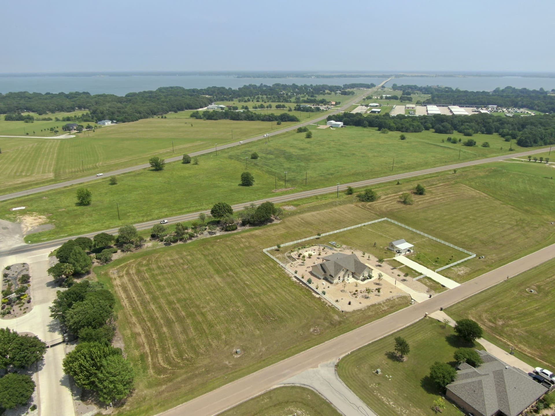 1.02 acres in Navarro County - photo 10